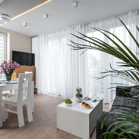 Platinia Residence Krasków Exterior foto